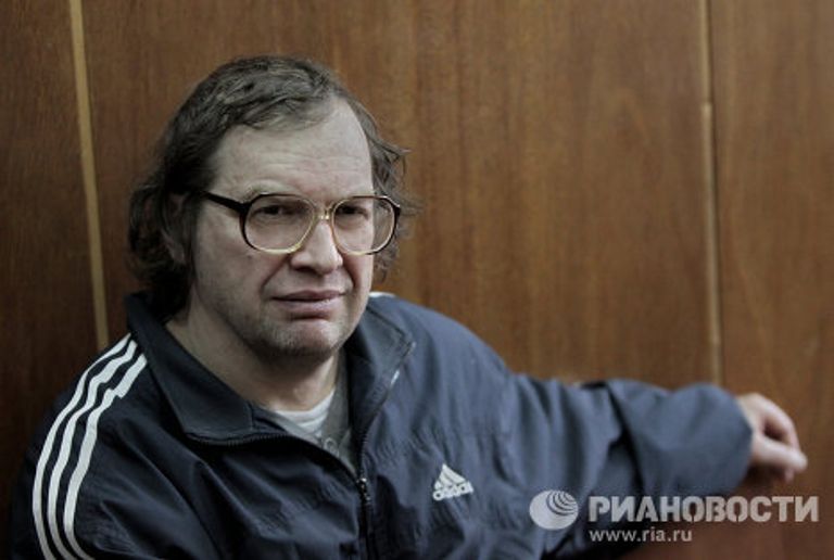 Рассмотрение жалобы на арест основателя пирамиды МММ С.Мавроди