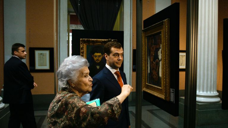 Дмитрий Медведев и Ирина Александровна Антонова на выставке Модильяни в ГМИИ им. Пушкина