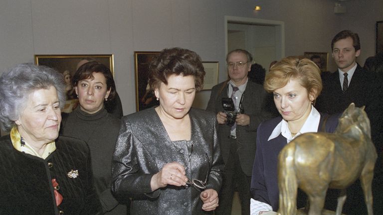 Директор ГМИИ имени А.С.Пушкина Ирина Александровна Антонова и Наина Иосифовна Ельцина 