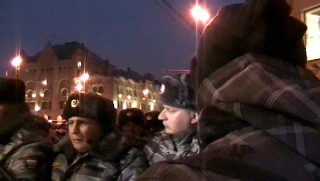 Видеозапись разговора журналиста МН с полицией перед задержанием