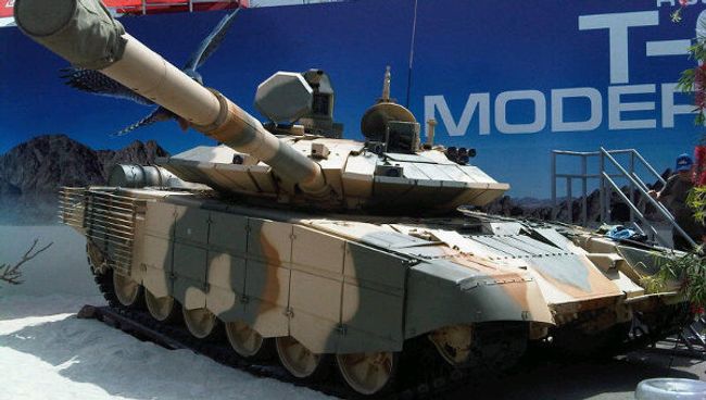 Модернизированный танк Т-90С готовится к презентации Модернизированный танк Т-90С готовится к презентации