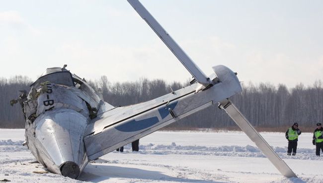 Крушение самолета ATR-72 под Тюменью Крушение самолета ATR-72 под Тюменью