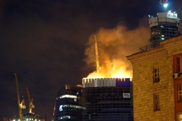 Пожар в центре Москва Сити репортер Пожар в центре Москва Сити репортер