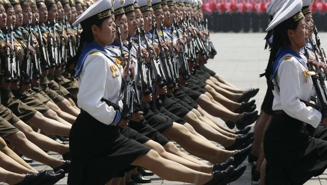 Военный парад в КНДР Военный парад в КНДР