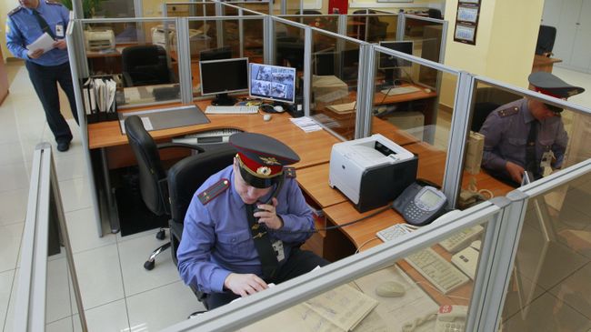 Дежурная часть УВД, архивное фото Дежурная часть УВД, архивное фото