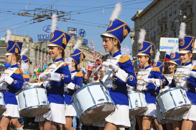 В шествии по Тверской в Москве приняли участие от 100 до 120