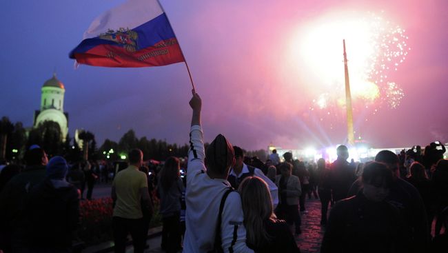Праздничный салют. Архив Праздничный салют. Архив