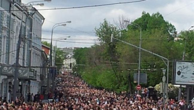 Акция Контрольная прогулка писатели Москва репортер
