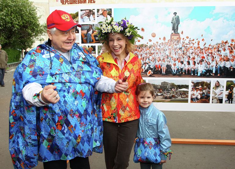 Воскресник фестиваля искусств Черешневый лес в ЦПКиО им. Горького Воскресник фестиваля искусств Черешневый лес в ЦПКиО им. Горького