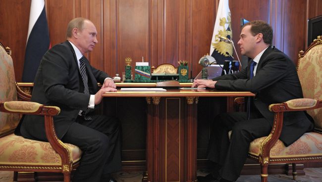 Президент РФ В.Путин и премьер-министр РФ Д.Медведев встретились в Кремле Президент РФ В.Путин и премьер-министр РФ Д.Медведев встретились в Кремле