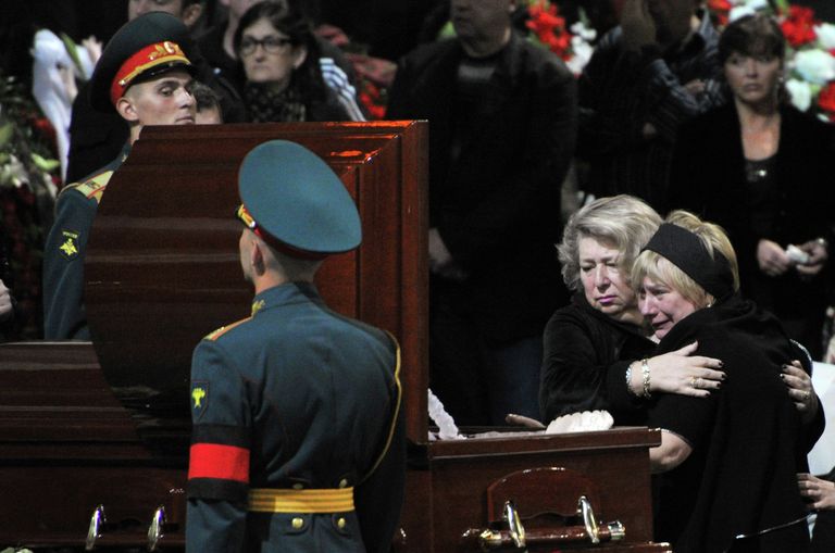 Прощание с хоккеистом Владимиром Крутовым Прощание с хоккеистом Владимиром Крутовым