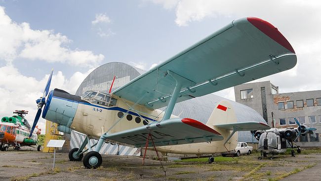 Cамолет АН-2