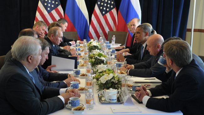Президент РФ Владимир Путин встретился с президентом США Бараком Обамой в Лос-Кабосе