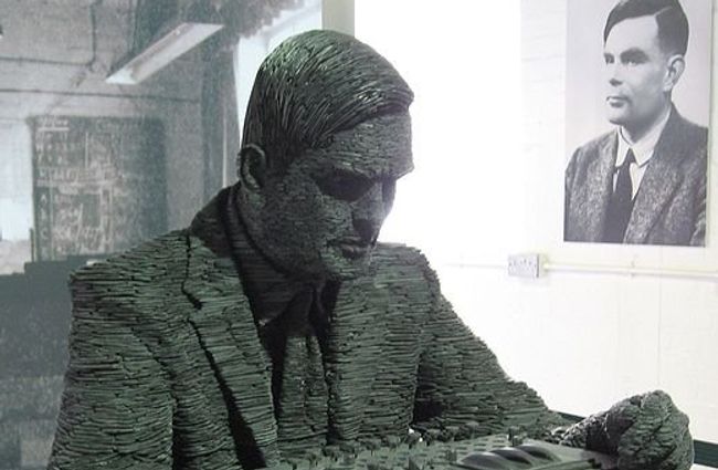 Cтатуя Алана Тьюринга Cтатуя Алана Тьюринга