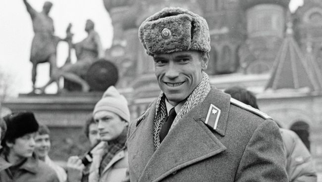 Американский актер и культурист Арнольд Шварценеггер Американский актер и культурист Арнольд Шварценеггер
