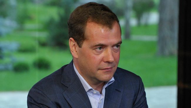 Д.Медведев встретился с Молодой гвардией Единой России Д.Медведев встретился с Молодой гвардией Единой России