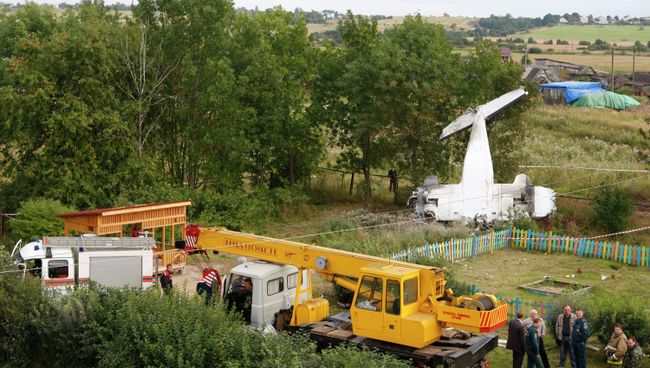 Крушение легкомоторного самолета в Ленинградской области. Архив