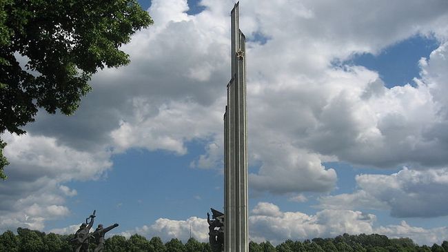 Памятник Освободителям в Риге