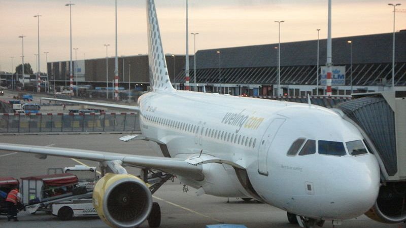 Самолет авиакомпании Vueling Airlines - РИА Новости, 1920, 28.07.2025