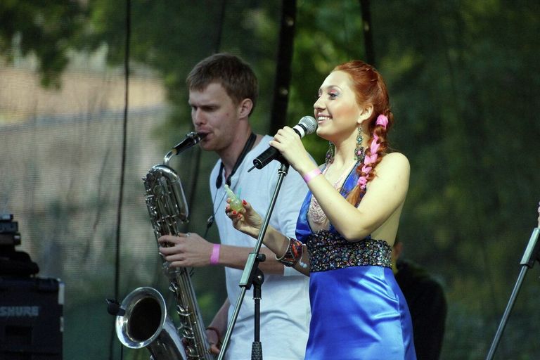 Ежегодный фестиваль Folk Day в саду Эрмитаж Ежегодный фестиваль Folk Day в саду Эрмитаж