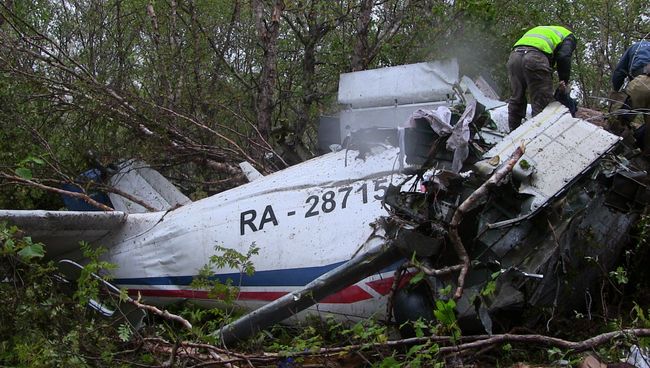 Самолет Ан-28, потерпевший крушение на Камчатке Самолет Ан-28, потерпевший крушение на Камчатке