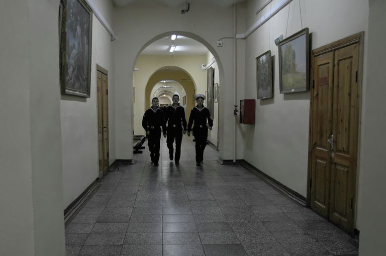 Школа в Крондштате: кадетское братство Школа в Крондштате: кадетское братство
