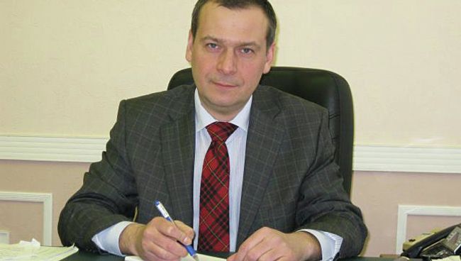 Начальник управления по делам соотечественников ФМС России Виталий Яковлев Начальник управления по делам соотечественников ФМС России Виталий Яковлев