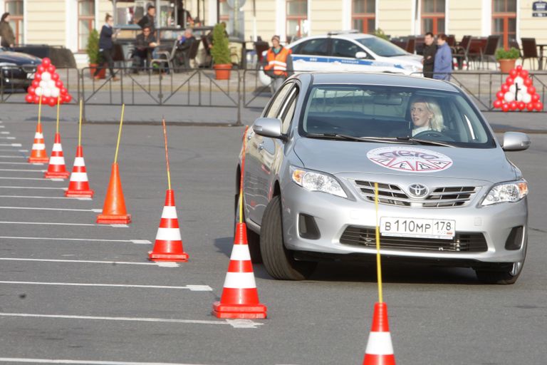 Всероссийский конкурс водительского мастерства среди женщин АвтоЛеди Всероссийский конкурс водительского мастерства среди женщин АвтоЛеди