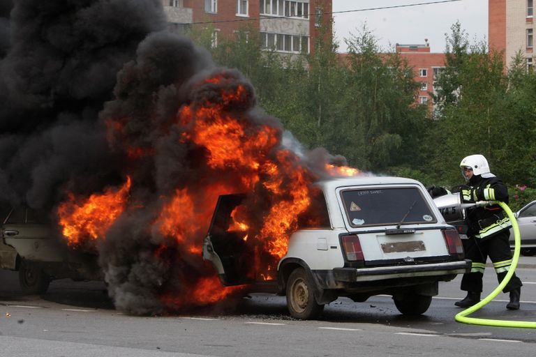 Учения МЧС по Санкт-Петербургу и пожарного спасательного отряда противопожарной службы Учения МЧС по Санкт-Петербургу и пожарного спасательного отряда противопожарной службы