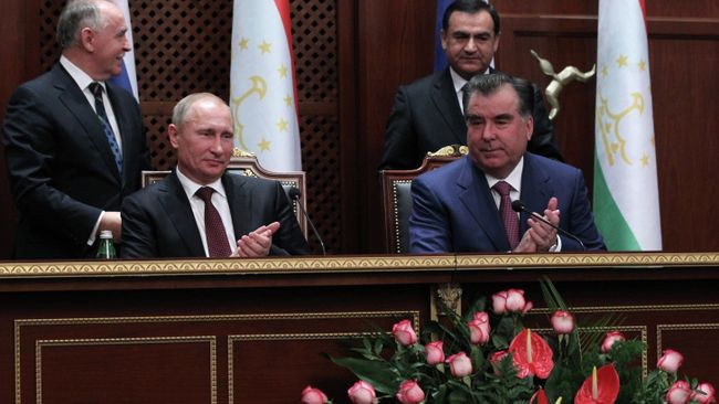 Официальный визит президента РФ В. Путина в Таджикистан