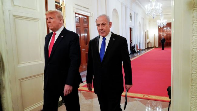 Президент США Дональд Трамп и премьер-министр Израиля Биньямин Нетаньяху перед совместной пресс-конференции в Вашингтоне