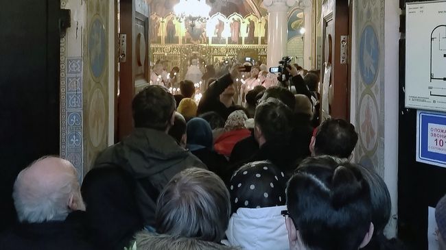 Отпевание протоиерея Всеволода Чаплина в храме святого Феодора Студита у Никитских ворот Отпевание протоиерея Всеволода Чаплина в храме святого Феодора Студита у Никитских ворот