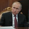 Президент РФ Владимир Путин во время совещания по противодействию коронавирусу
