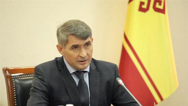 Временно исполняющий обязанности главы Чувашии Олег Николаев Временно исполняющий обязанности главы Чувашии Олег Николаев