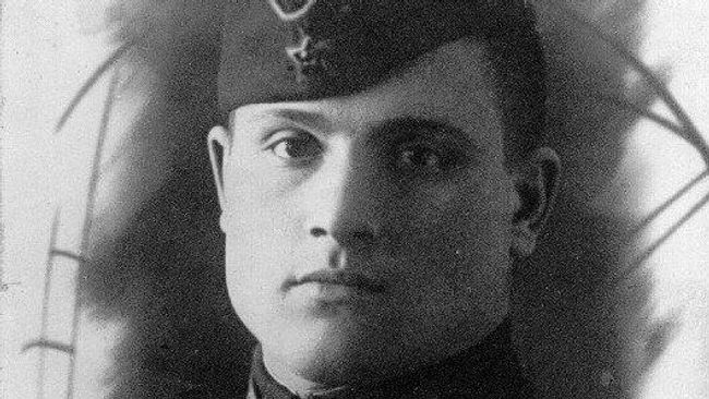 Герой Советского Союза Михаил Девятаев Герой Советского Союза Михаил Девятаев
