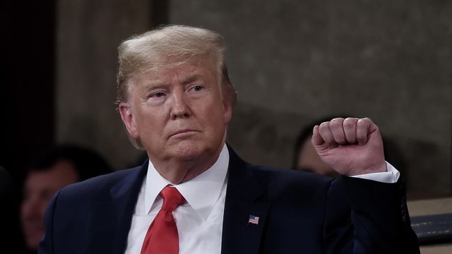 Президент США Дональд Трамп во время выступления перед Палатой Представителей в США Президент США Дональд Трамп во время выступления перед Палатой Представителей в США