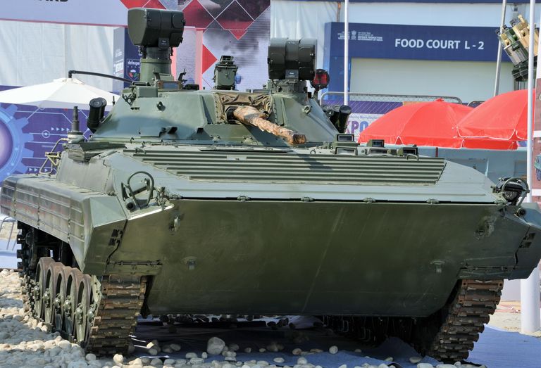 Модернизированная боевая машина пехоты БМП-2М на 11-ой международной выставке оборонной промышленности Defexpo India 2020 Модернизированная боевая машина пехоты БМП-2М на 11-ой международной выставке оборонной промышленности Defexpo India 2020