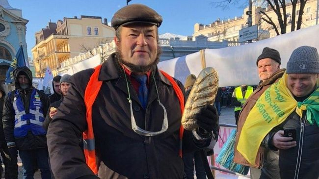 Акция протеста против закона об отмене моратория на продажу сельхозземель в Киеве Акция протеста против закона об отмене моратория на продажу сельхозземель в Киеве