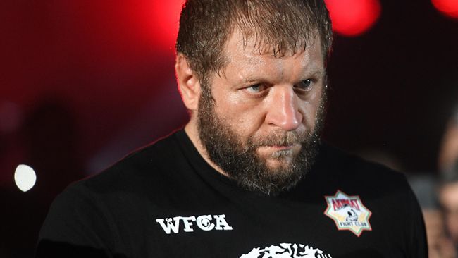 Боец Александр Емельяненко