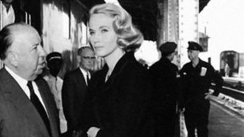 Актриса Ева Мари Сэйнт и режиссер Альфред Хичкок Актриса Ева Мари Сэйнт и режиссер Альфред Хичкок - РИА Новости, 1920, 07.10.2026