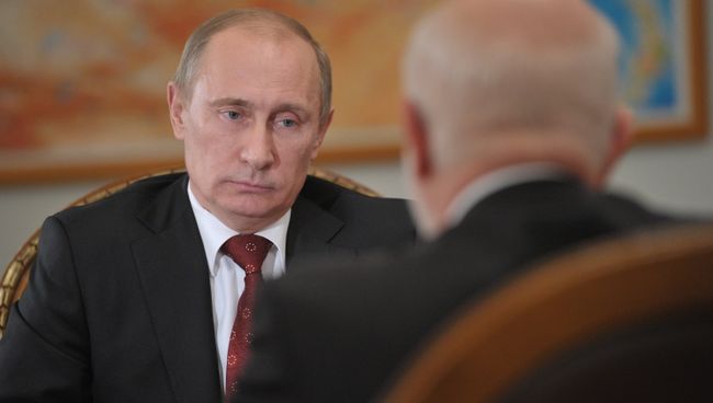 В.Путин устретился с М.Федотовым В.Путин устретился с М.Федотовым