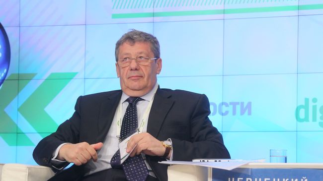Аркадий  Чернецкий на форуме Умный город будущего
