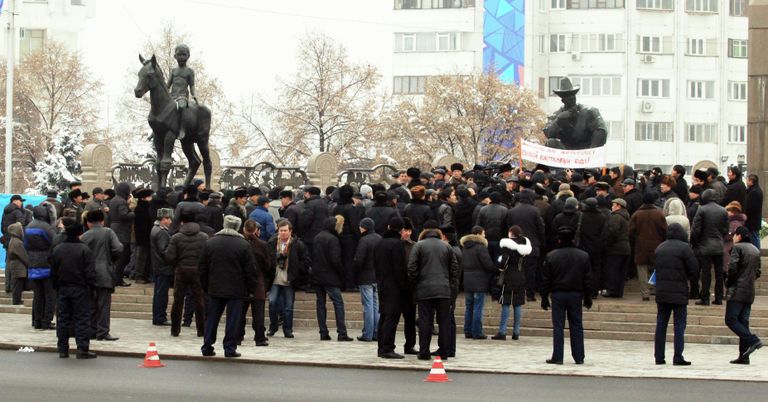 Массовые беспорядки в Казахстане Массовые беспорядки в Казахстане
