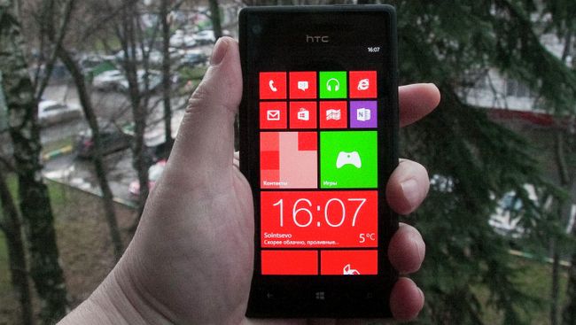 HTC Windows Phone 8X HTC Windows Phone 8X