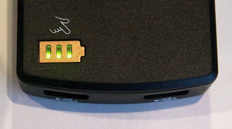 «Золотая» батарейка на корпусе Duracell «Золотая» батарейка на корпусе Duracell