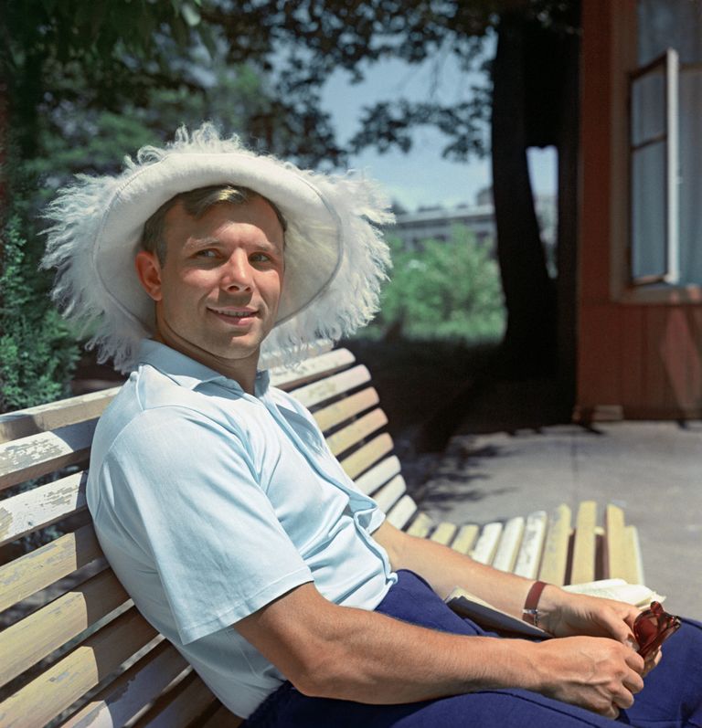 Юрий Гагарин Юрий Гагарин