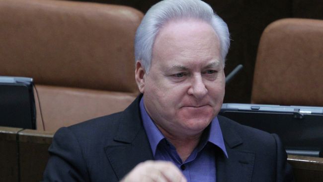 Анатолий Лисицын