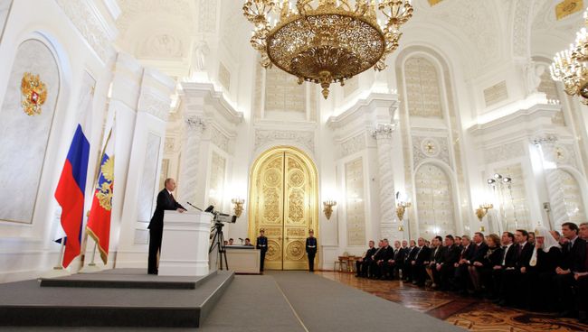 Послание президента РФ В.Путина к Федеральному Собранию Послание президента РФ В.Путина к Федеральному Собранию