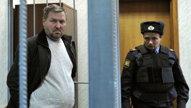 Арест фигуранта дела о хищении с системе ЖКХ Санкт-Петербурга. Архивное фото Арест фигуранта дела о хищении с системе ЖКХ Санкт-Петербурга. Архивное фото