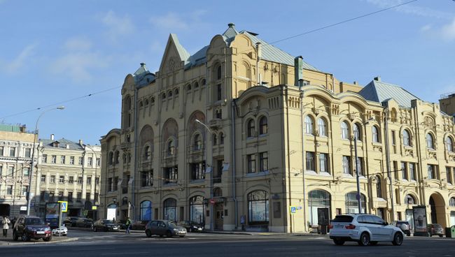 Политехнический музей на Новой площади. Архивное фото Политехнический музей на Новой площади. Архивное фото